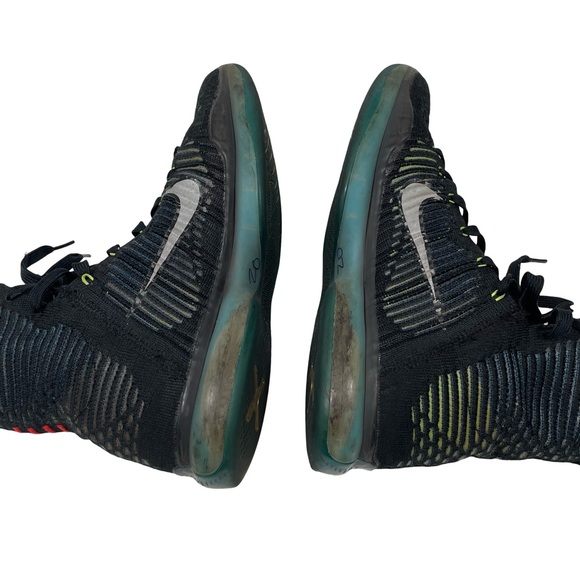 Nike Kobe 10 Elite Commander Size 10 Black Sneakers (Retail Price $300) - Picture 5 of 8